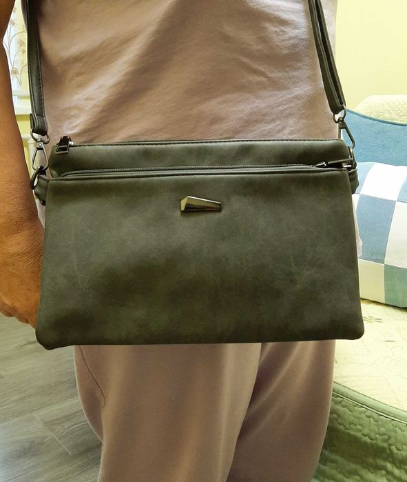 Женская сумка серого цвета (нубук)