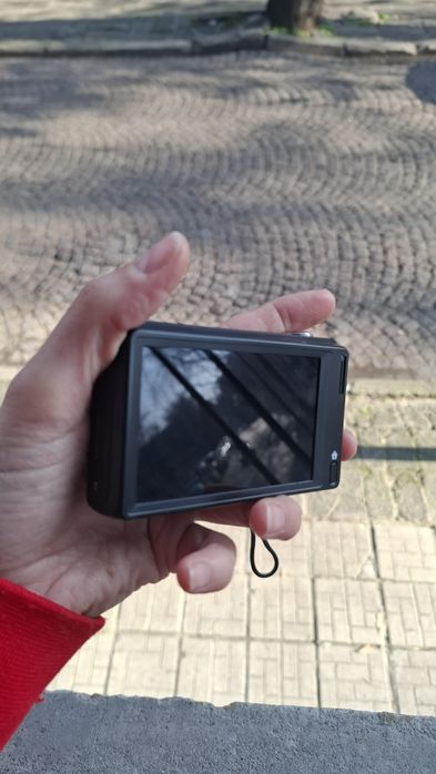 Компактен дигитален фотоапарат SAMSUNG WB210