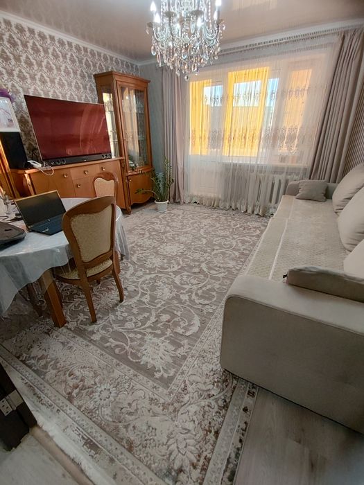 Продается 4-комн (9-41, 4 эт)