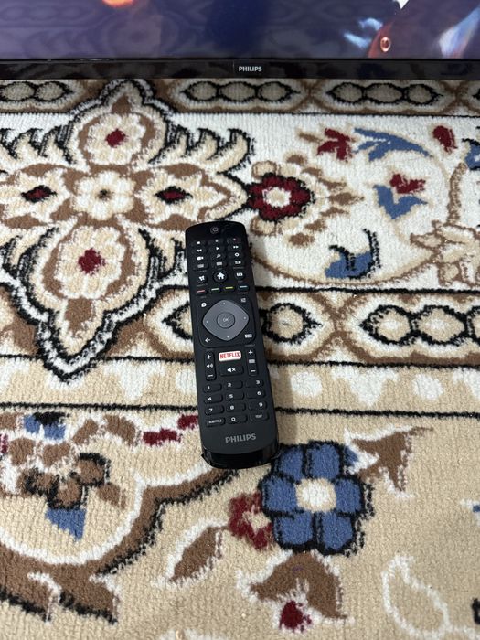 Продам телевизор PHILIPS  110 см