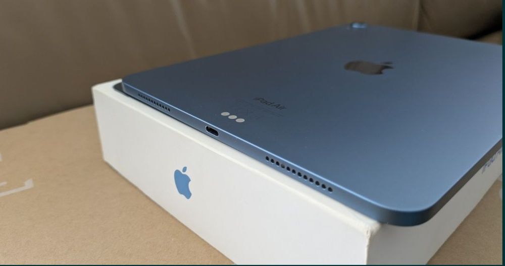 Apple Ipad Air 5 Blue