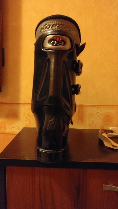 Ски обувки Нордика