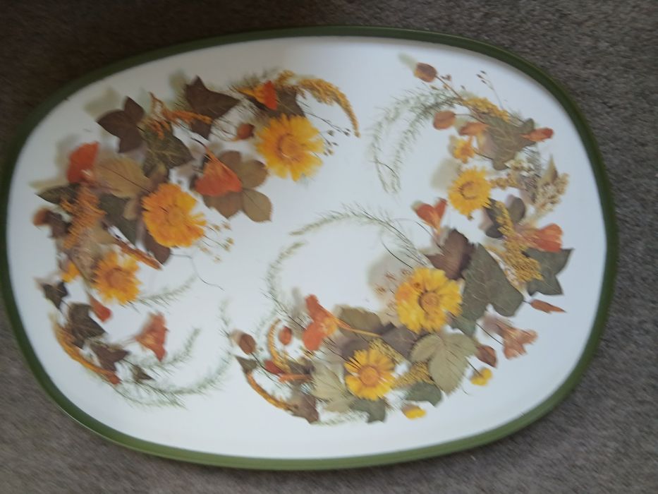 Tava  mare floral
