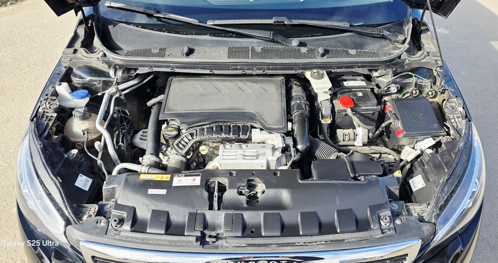 Peugeot 308-2021 IMPECABIL