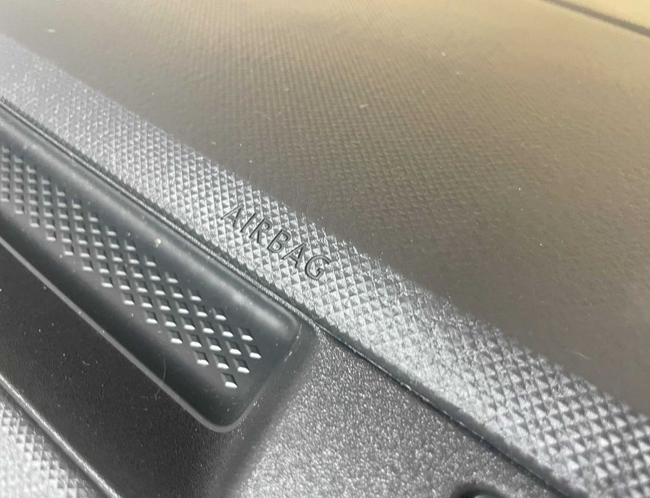 Volkswagen Caddy - plansa de bord - kit airbag volan pasager - centuri