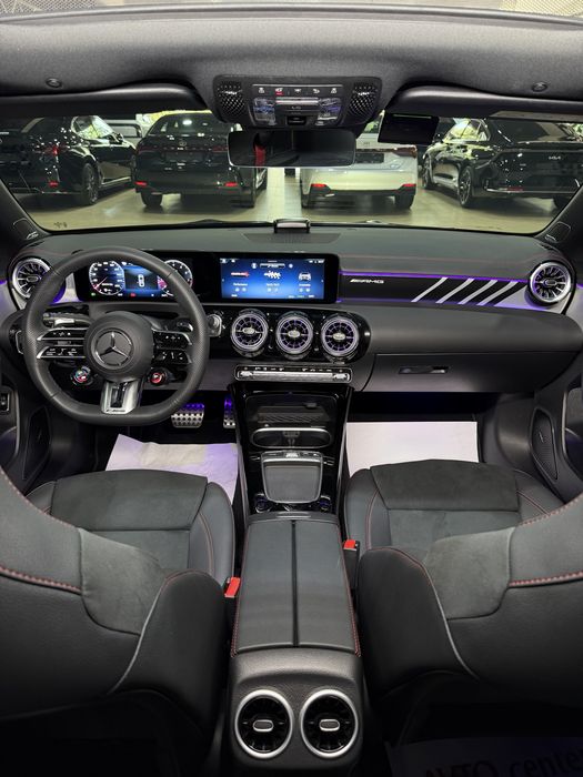 Mercedes-Benz CLA45S amg
