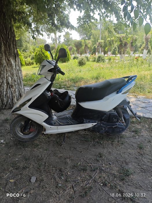 Продаю Yamaha ZCH
