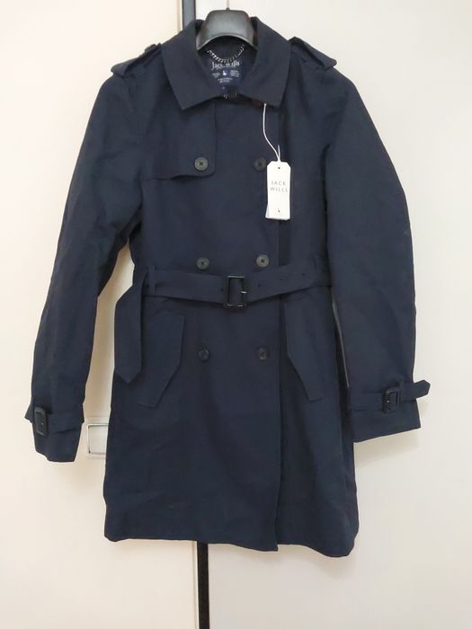 Тъмно синьо дамско манто