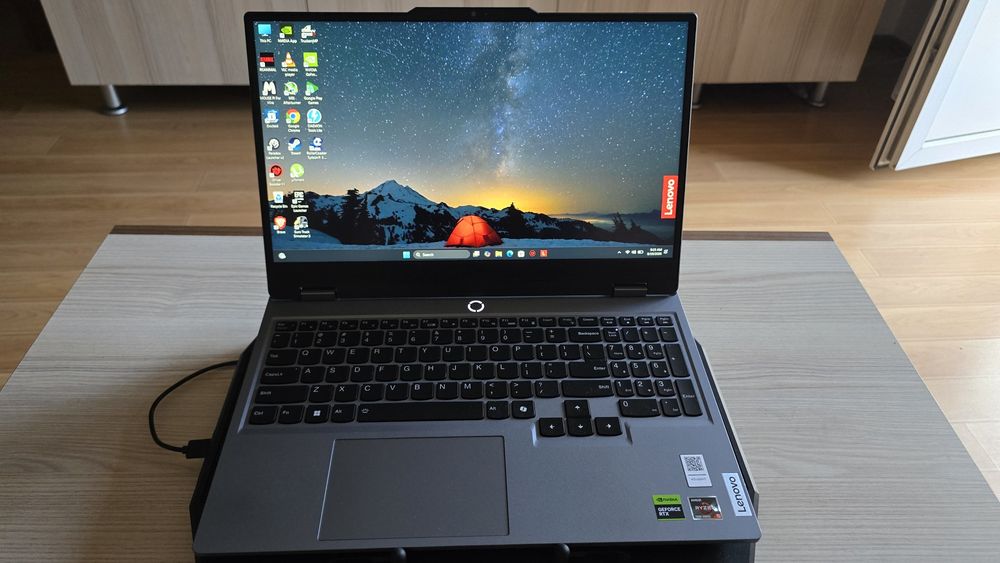 Vand Laptop Lenovo Gaming