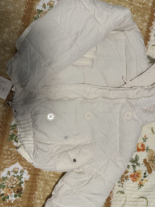 Kurtka ayollar uchun dona va optomga