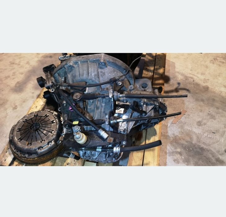 Motor 2.0 dci m9r euro 5 master vivaro cutie viteze 6 trepte egr