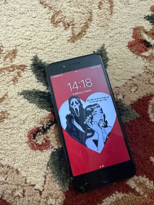 айфон 7+ продам