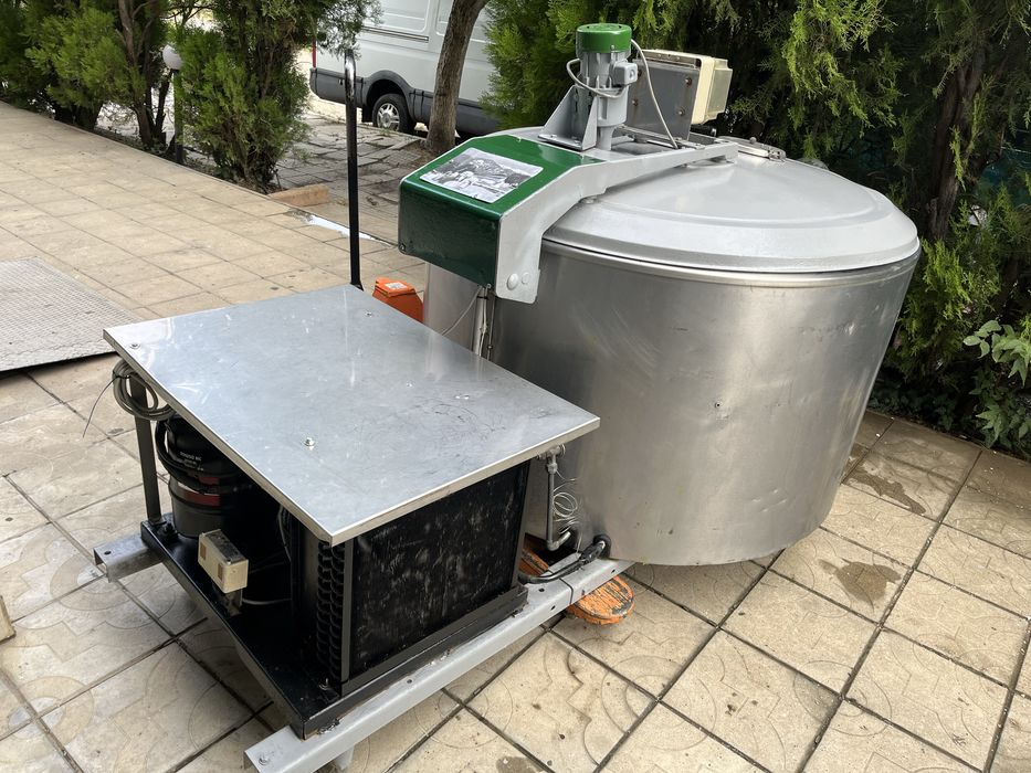 Хладилна вана за мляко