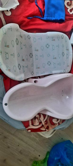 Даром мягкие игрушки и одежда