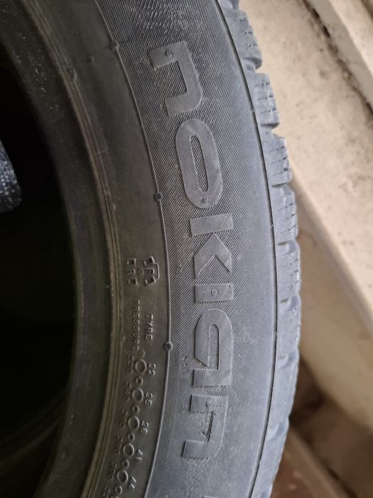 4 бр зимни гуми 225/50/17-98 V -Nokian *ДОТ 3120* 6,5 мм грайфер