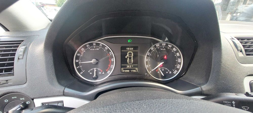 Skoda Octavia Scout 4×4 - an 2010, 6950 eur.