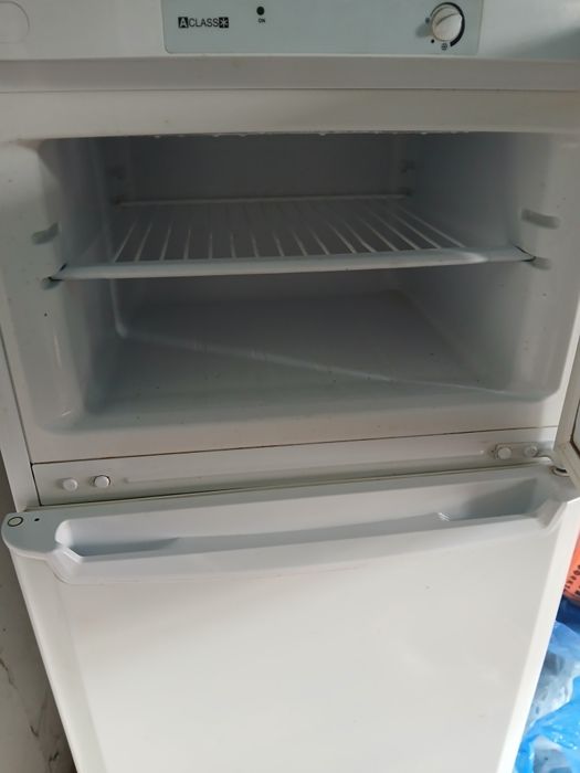 Холодильник Indezit