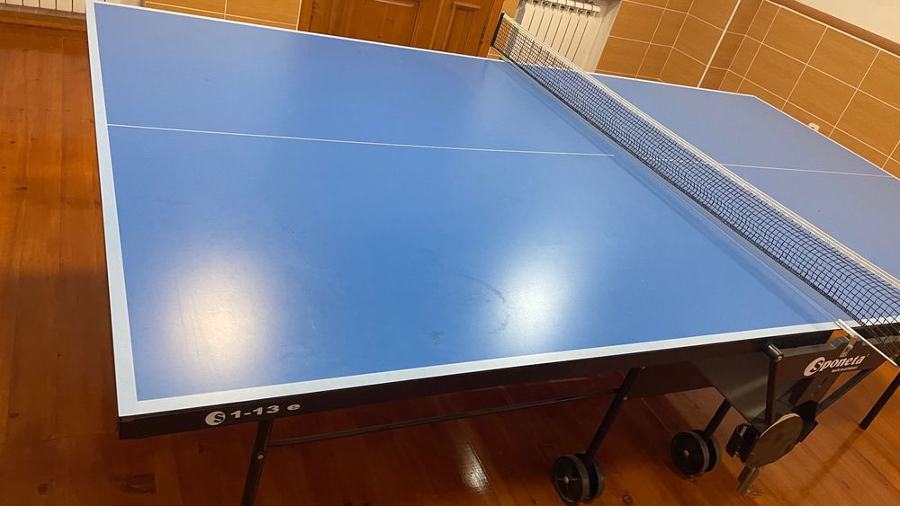 Стол для настольного тениса