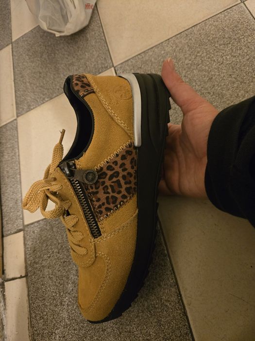 Дамски леки сникърси