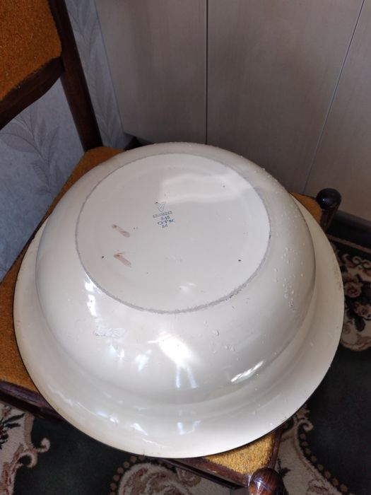 Кастрюля  и два тогора(таза) эмалированные