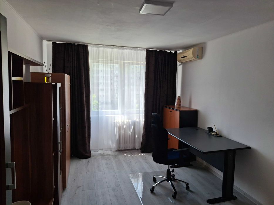 Apartament 3 camere Crangasi de inchiriat