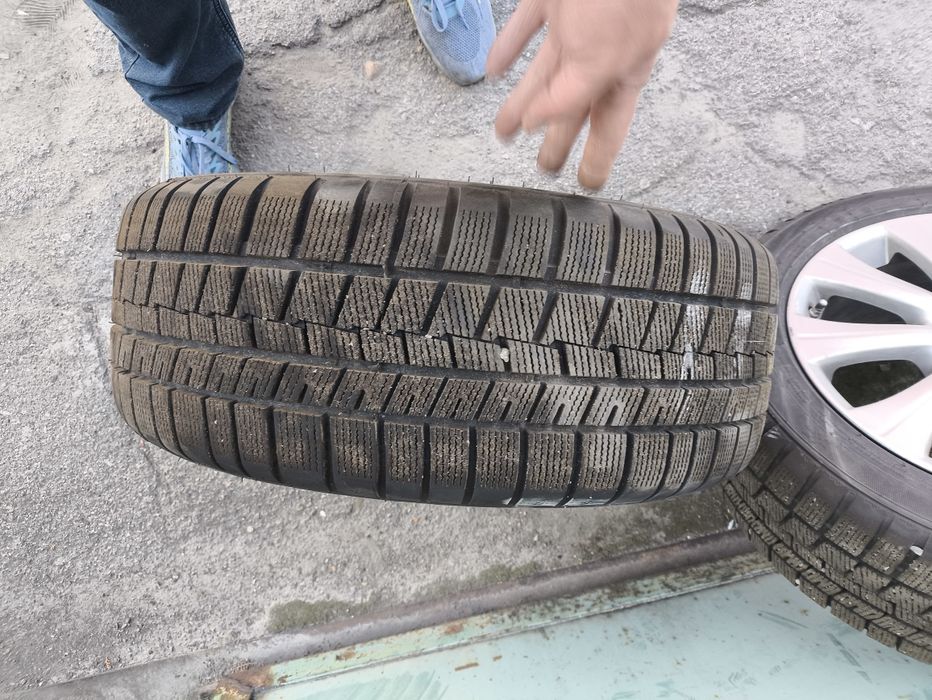 Диски с зимней резиной