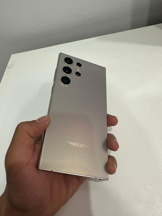 Samsung galaxy S24 ultra 256gb