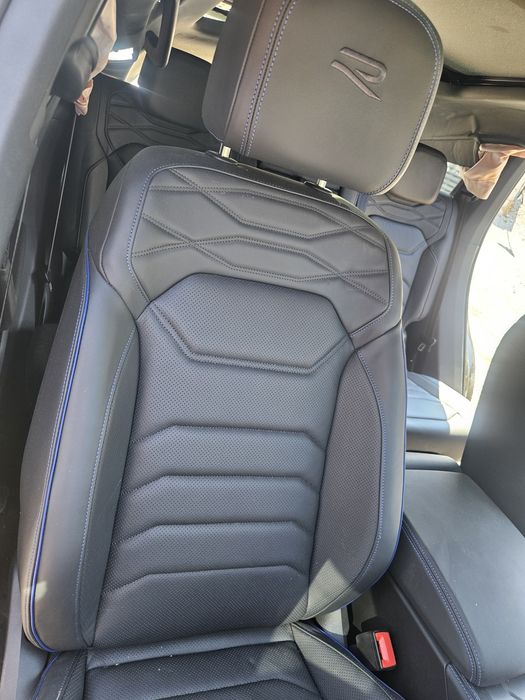 Седалки/салон за VW Touareg R-line 2025г