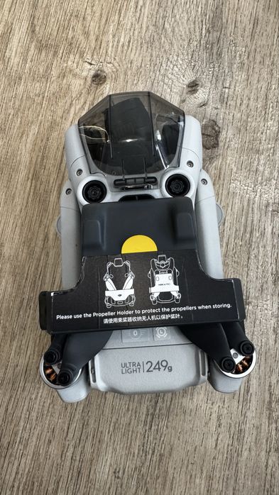 Дрон DJI mini 4 pro