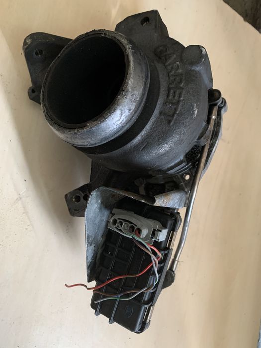 Turbina mercedes e class 2.2 cdi an 2008