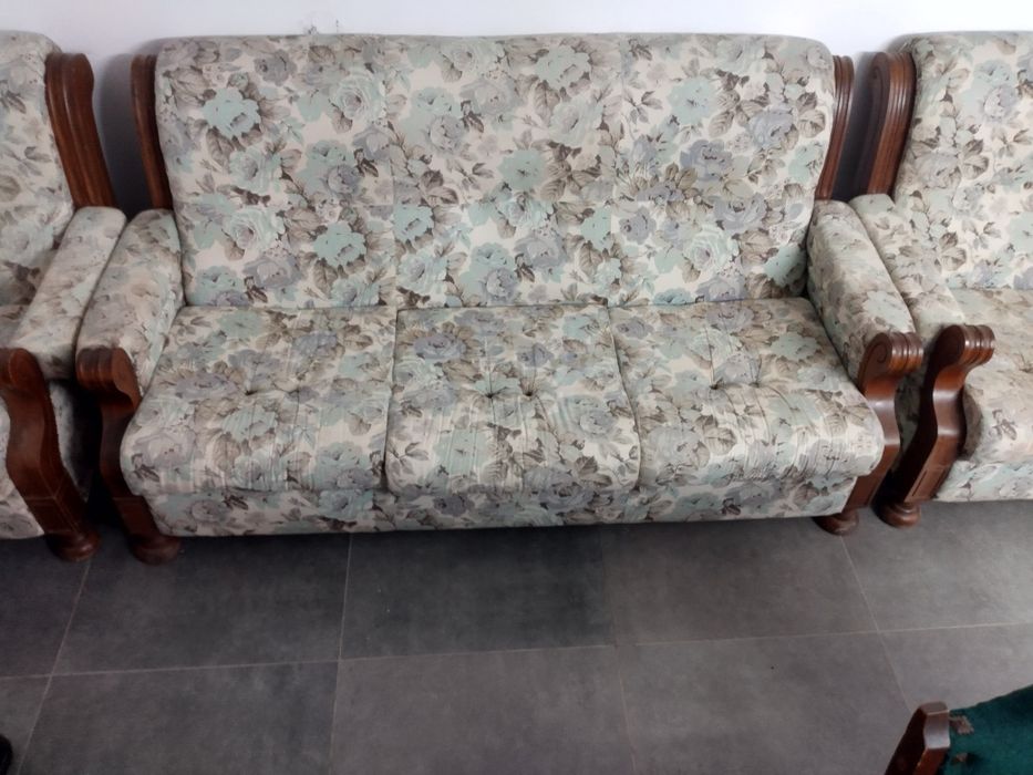 Canapea cu 2 fotolii