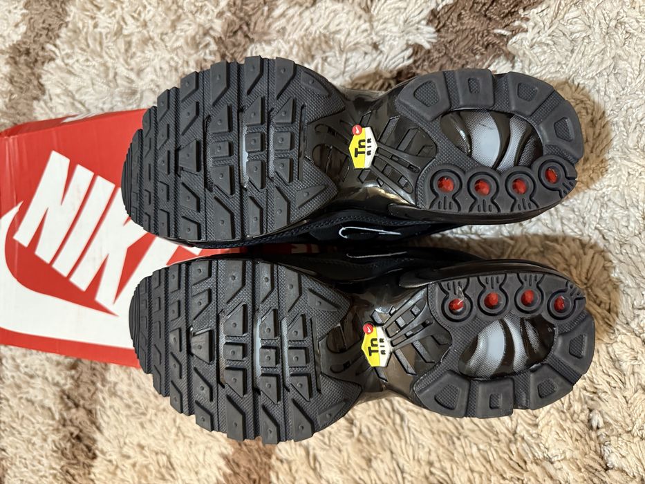 Кроссовки Nike Air Max TN Plus