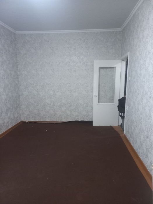 Аренда Чилонзор 19кв.1хона.300уе.оилага.