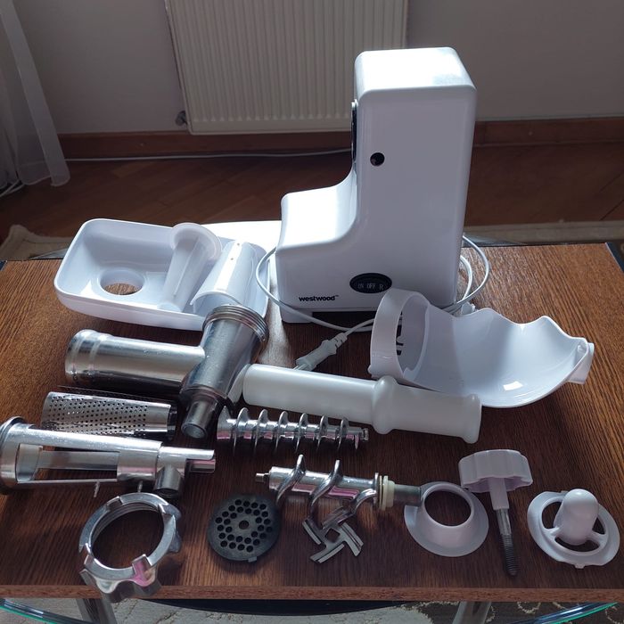 Masina de tocat + storcator de rosii Westwood, putere 500 W