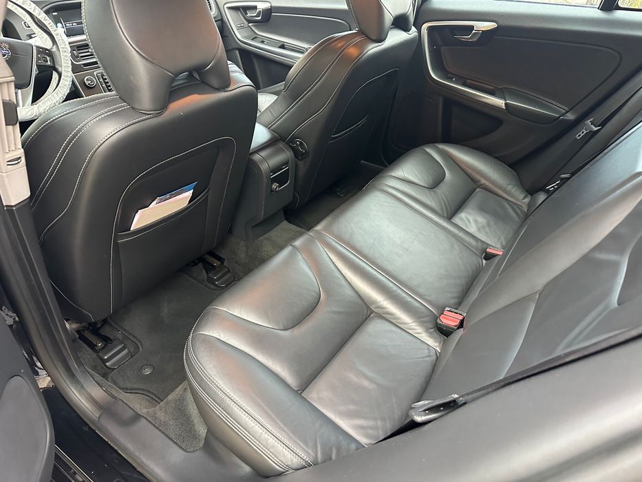 Volvo V60 4x4 diesel