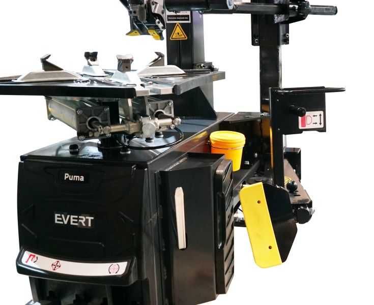 Инструменти за ремонт на гуми
    Машина за монтаж / демонтаж на гуми