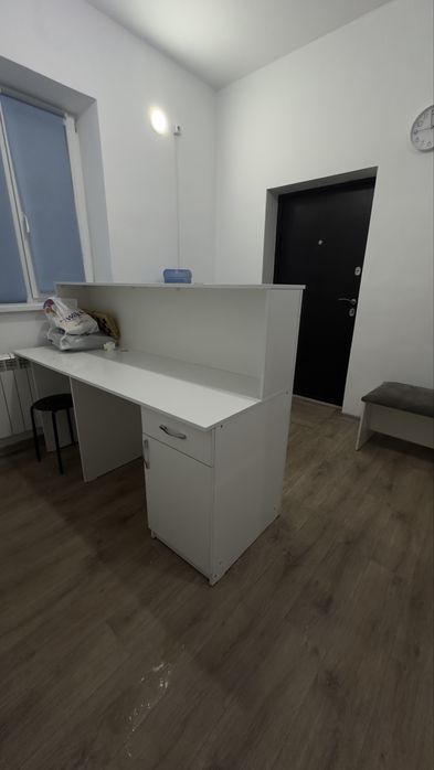 Продам ресепшен в отличном состоянии