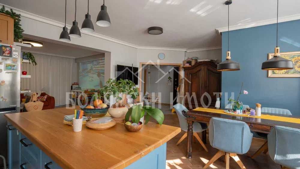 Продава се Четиристаен апартамент в Велико Търново, Бузлуджа - 158 кв.м за 1519 €/кв.м - Снимка #4