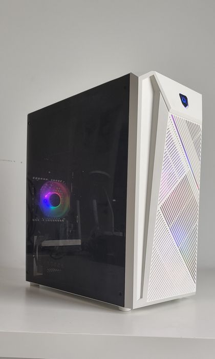 PC Gaming i5-9400F / RX Vega 56 (8GB) / 16GB RAM / SSD 512GB / Corsair 650W Gold