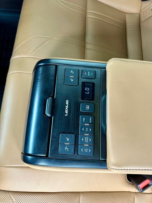 Lexus ES Lexus ES 300h LUXURY Hybrid