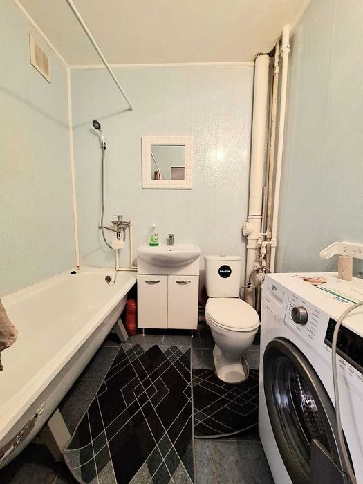 Продам 1-ком на Кунаева