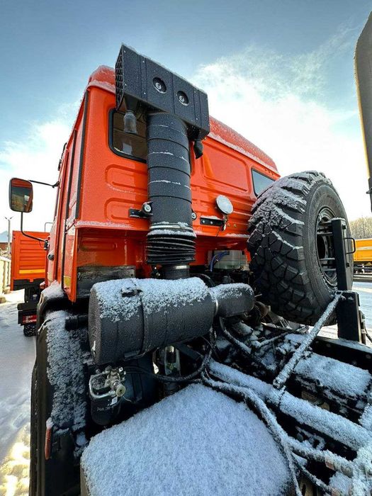 КАМАЗ седельный тягач 44108 6х6