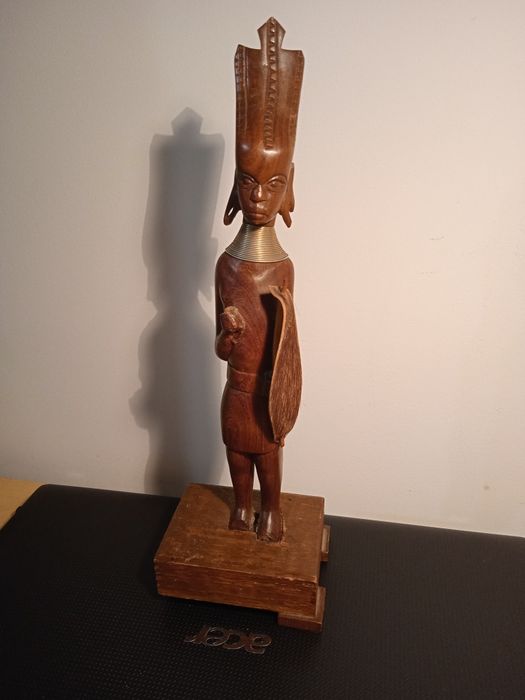 Decor african lemn