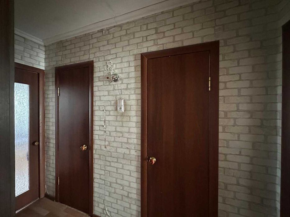 -Продам 3 комн УП на 6 мкр. Лифт! Теплая!