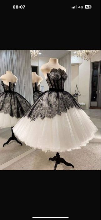 Продам платье корсет