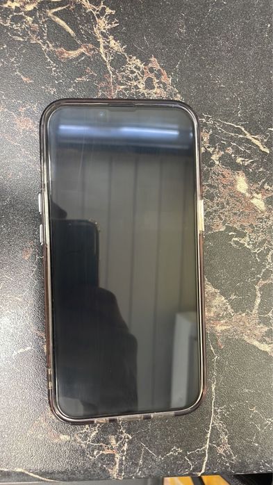 IPHONE 13 новый