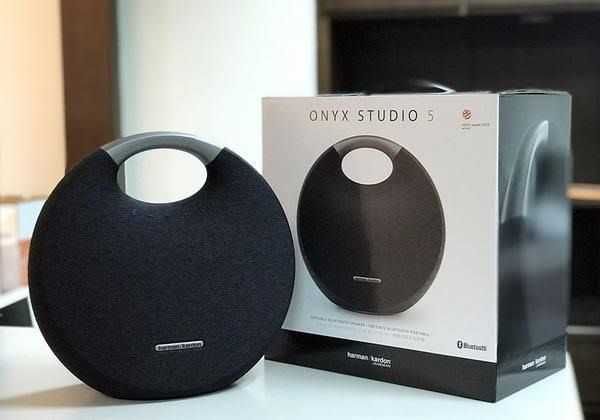 Беспроводная колонка Harman Kardon Onyx Studio 5