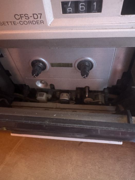 Радио касетофон sony cfs-d7