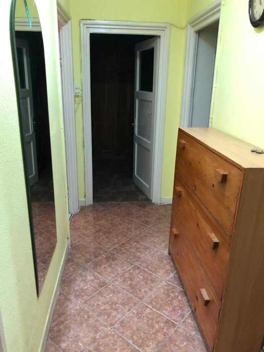 Proprietar inchiriez apt. 3 camere decomandate Bacau