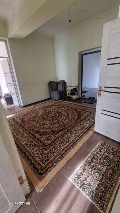 Nurafshonda dom sotiladi